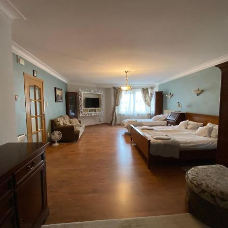 Hostel-Art Kielce Eksteriør billede