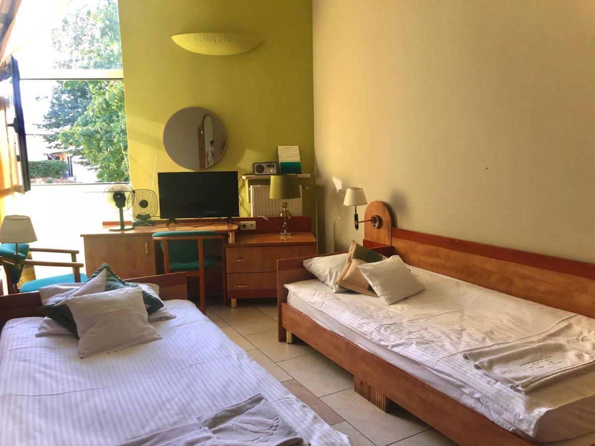 Hostel-Art Kielce Eksteriør billede