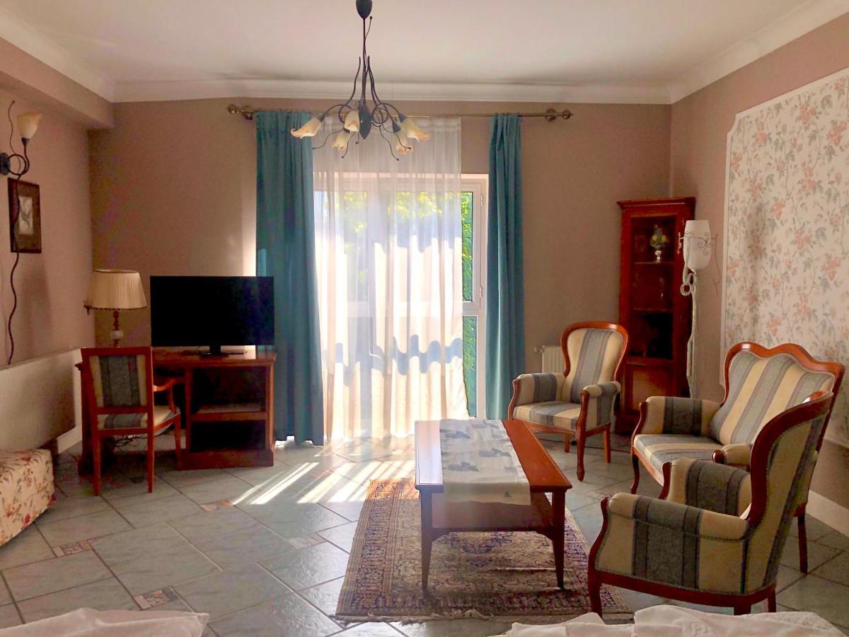 Hostel-Art Kielce Eksteriør billede