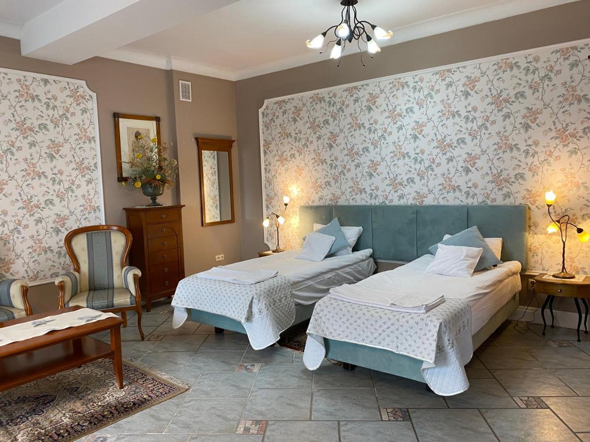 Hostel-Art Kielce Eksteriør billede