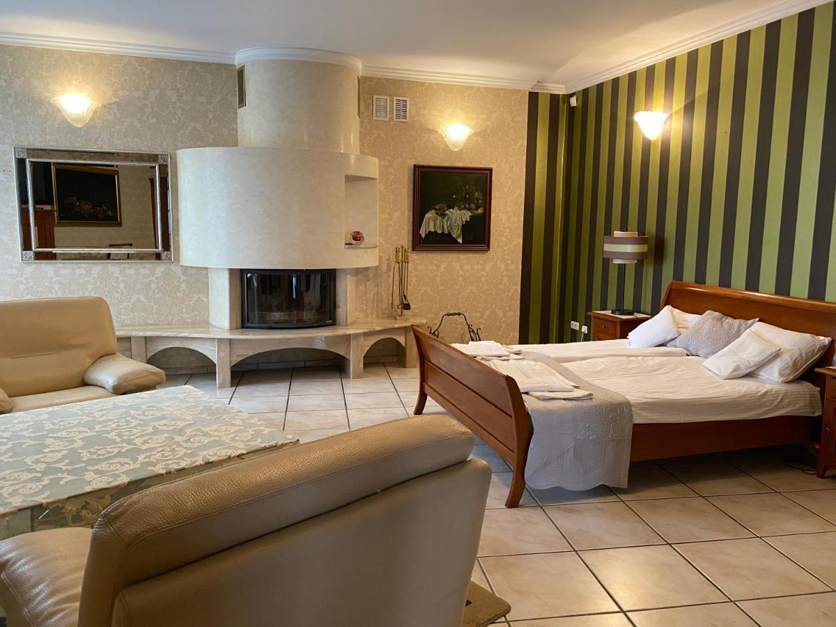 Hostel-Art Kielce Eksteriør billede