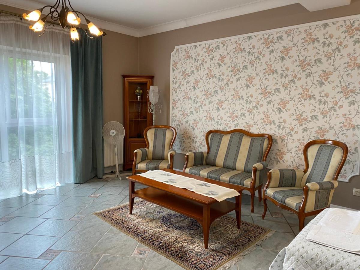 Hostel-Art Kielce Eksteriør billede