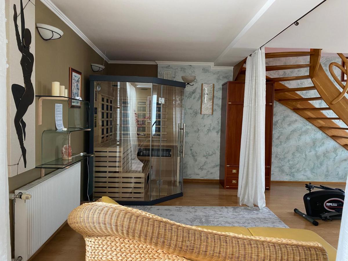 Hostel-Art Kielce Eksteriør billede