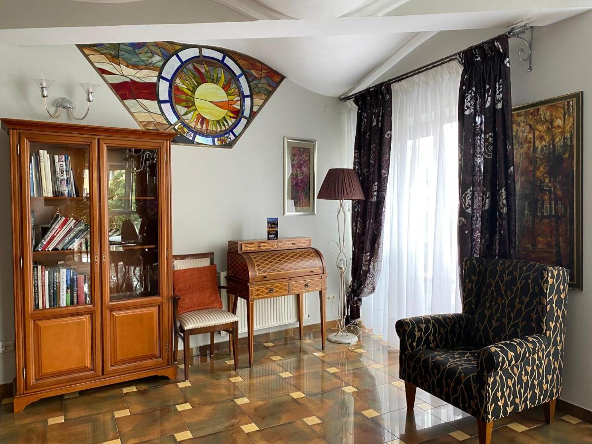 Hostel-Art Kielce Eksteriør billede