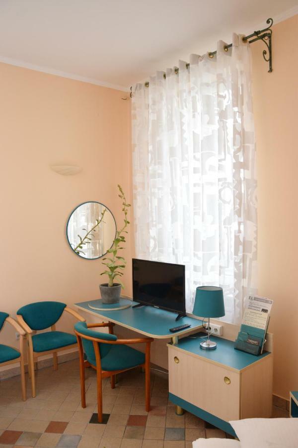 Hostel-Art Kielce Eksteriør billede