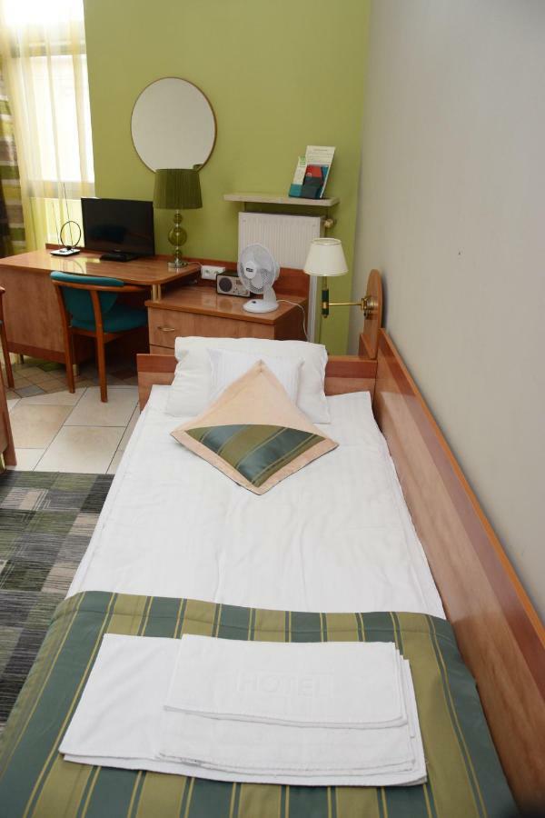 Hostel-Art Kielce Eksteriør billede